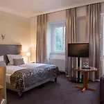 Jagdschloss Niederwald Hotel Rüdesheim am Rhein
