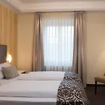 Jagdschloss Niederwald Hotel
