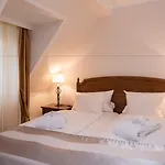 Hotel Jagdschloss Niederwald