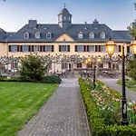 Jagdschloss Niederwald Hotel 4*