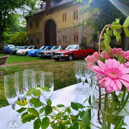 Jagdschloss Niederwald Hotel