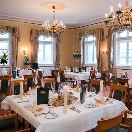 Jagdschloss Niederwald Hotel 4*