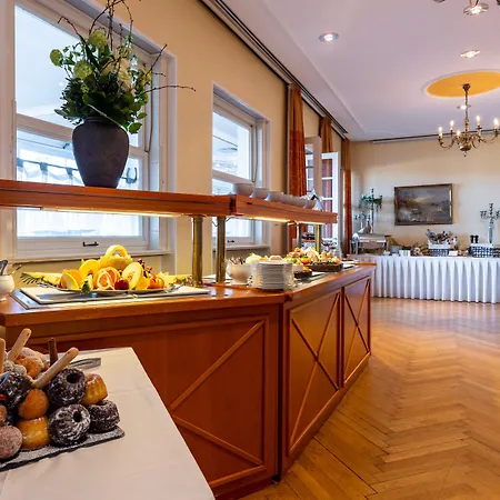Jagdschloss Niederwald 4* Rüdesheim am Rhein