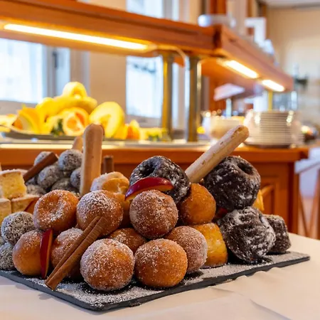 Hotel Jagdschloss Niederwald 4*