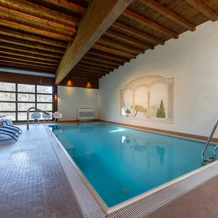 Hotel Jagdschloss Niederwald 4*