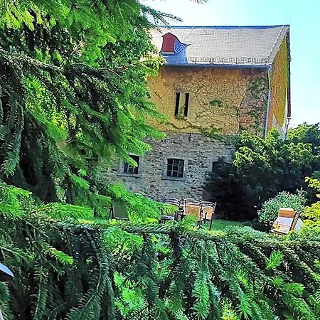 Jagdschloss Niederwald 4*