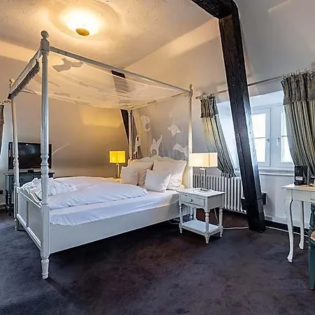 Hotel Jagdschloss Niederwald 4*