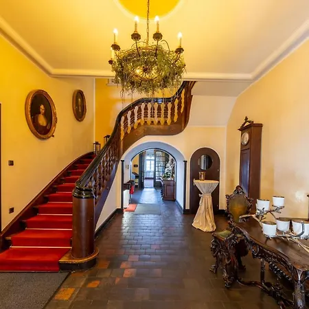 Jagdschloss Niederwald Hotel Rüdesheim am Rhein