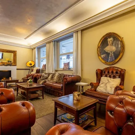 Hotel Jagdschloss Niederwald 4*