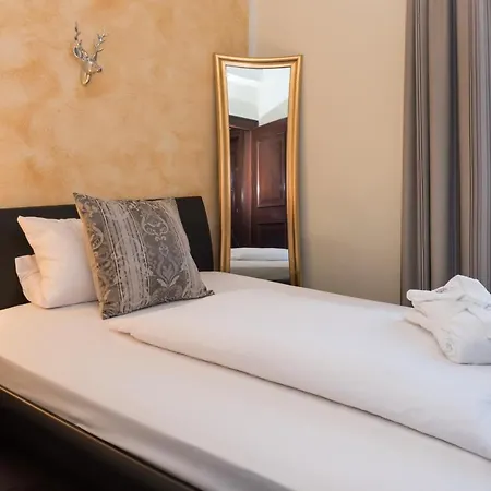 Hotel Jagdschloss Niederwald 4*