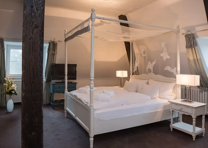 Jagdschloss Niederwald Hotell 4*