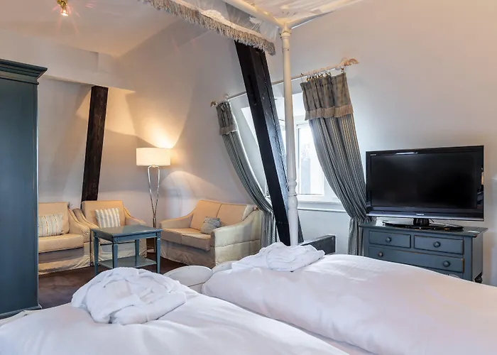 Jagdschloss Niederwald 4* Rüdesheim am Rhein