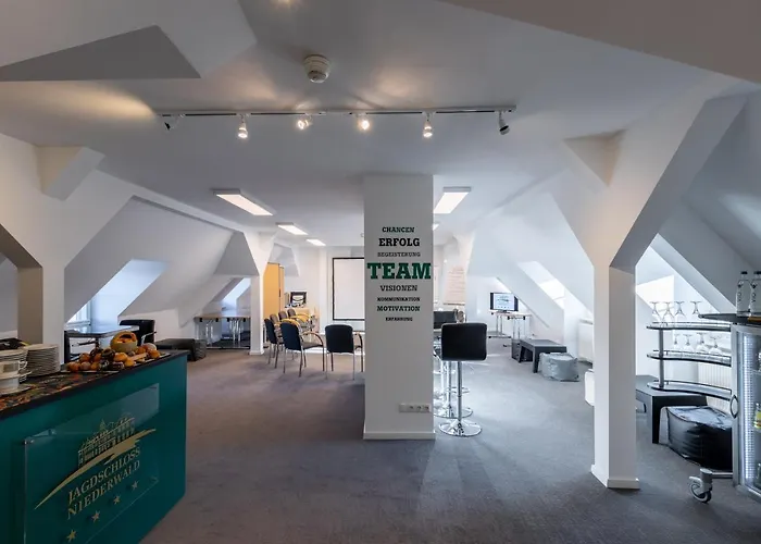 Jagdschloss Niederwald 4* Ruedesheim am Rhein