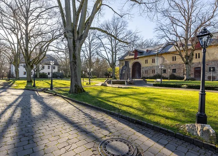 Jagdschloss Niederwald 4*