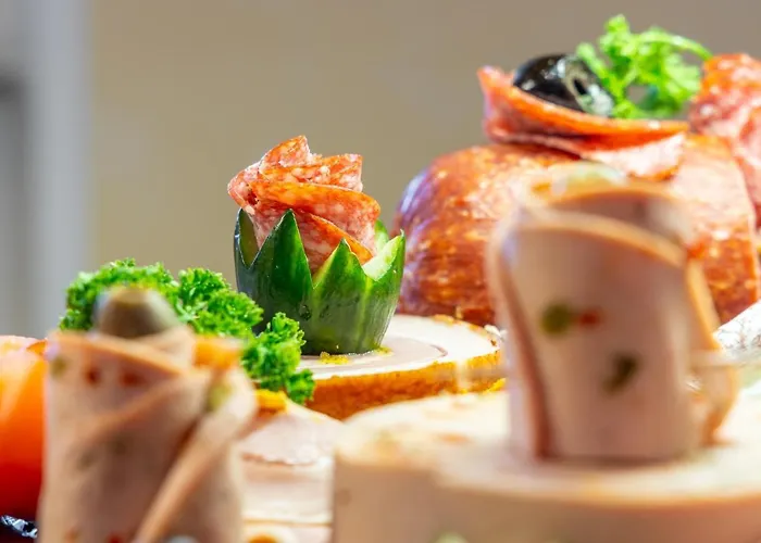 Jagdschloss Niederwald Hotel